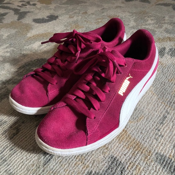Puma Shoes - Puma women’s Vikky soft foam sneaker